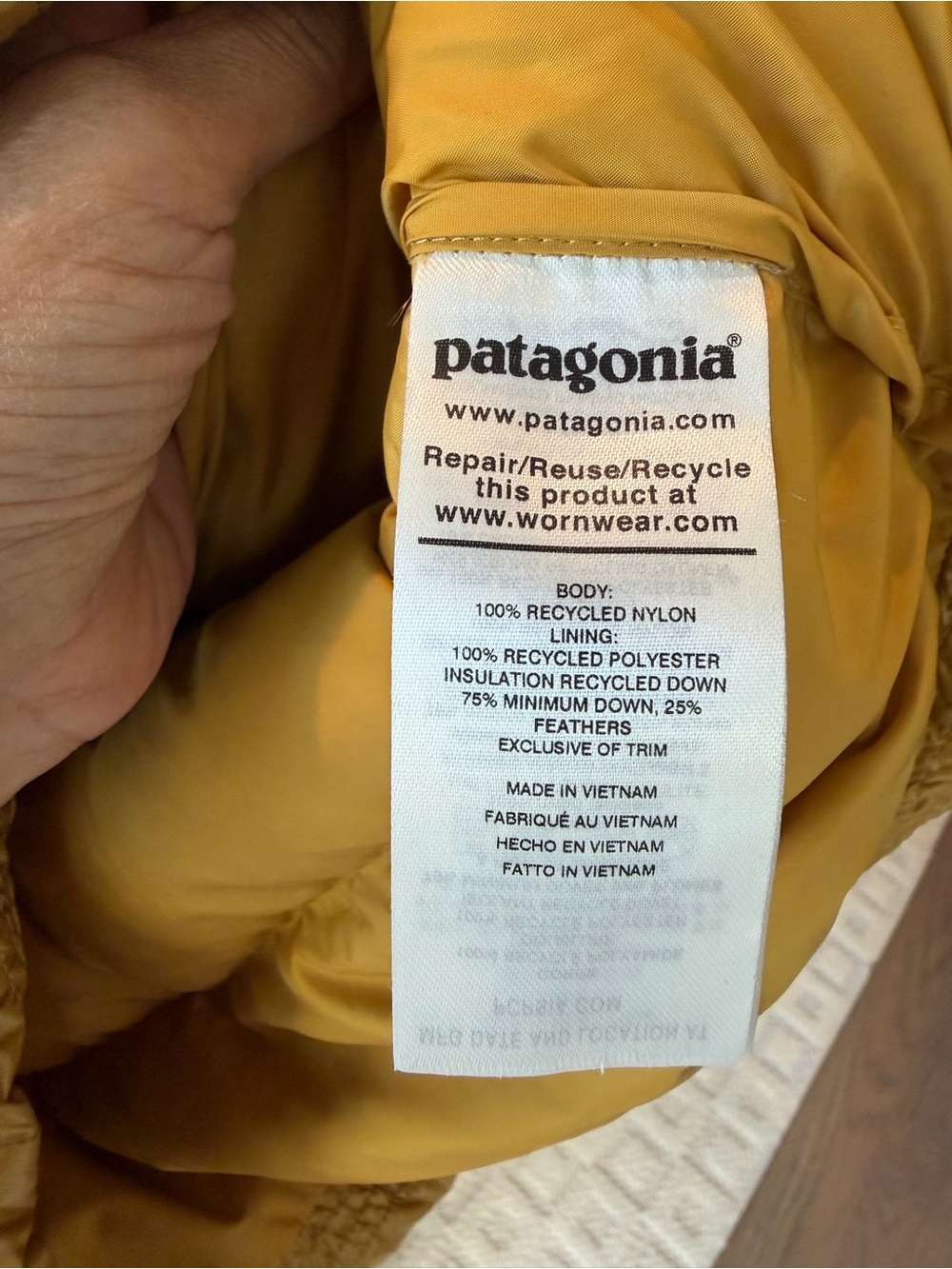 Patagonia Women’s Hooded Down Puffer Jacket XS YELLOW - Picture 5 of 7